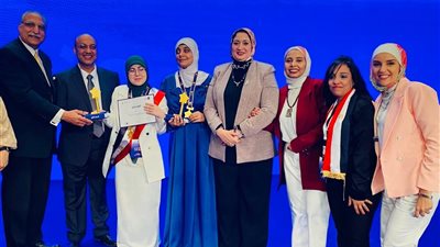 محافظ القليوبية يهنئ 