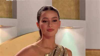 ختام مهرجان الجونة.. الذهبي يعكس جمال لينا صوفيا