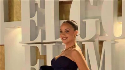 حفل ختام مهرجان الجونة 2025.. مريم الخشت ترفع شعار الأسود يليق بك