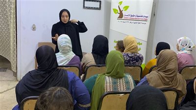 قضايا المرأة تقييم عدة ندوات بهدف التوعية القانونية للنساء والفتيات 