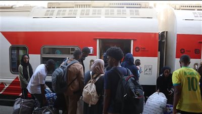 مصر تواصل دعمها الإنساني للأشقاء السودانيين.. السكة الحديد تسيّر الرحلة الـ 28 ضمن مشروع 