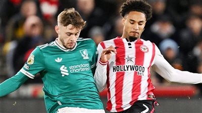 الشوط الأول.. ليفربول متأخر بثنائية أمام برينتفورد