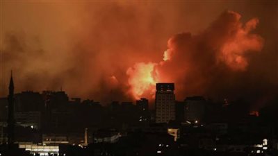 عاجل.. رغم وقف إطلاق النار.. الجيش الإسرائيلي يكثف عمليات القصف الليلية في غزة