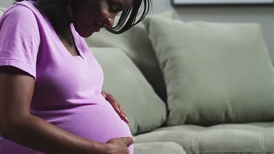 ارتفاع درجات الحرارة يهدد الحوامل والأطفال (تفاصيل)