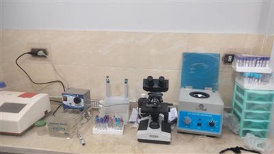 تشميع معمل تحاليل طبية بالبحيرة يديره منتحل صفة طبيب 