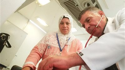 قافلة طبية مجانية بقرية سوادة تكشف على 1674 مريضًا وتوفر العلاج بالمجان
