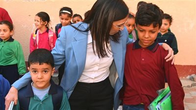 محافظ البحيرة توجه بمراجعة كافة التراخيص وقرارات الإزالة بالرحمانية