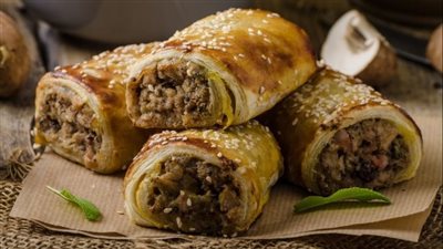 حضري لفائف الكباب بالبف باستري وتمتعي بمذاق لذيذ