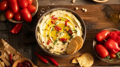 طريقة عمل الحمص بالطحينة في دقائق