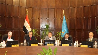 رئيس جامعة الإسكندرية يؤكد فوز الدكتور خالد العنانى اعترافا دوليا بمكانة الكفاءات المصرية 