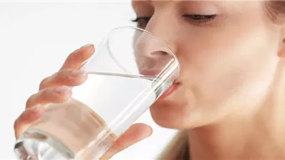 باحثون من اليابان يبتكرون نوع من الماء لمحاربة الدهون الحشوية