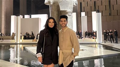 مينا مسعود برفقة زوجته من افتتاح المتحف المصري الكبير: مصر رمزًا لعظمة البشرية