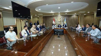 محافظ كفرالشيخ: غرفة عمليات مشتركة وتكامل بين الجامعة والصحة 