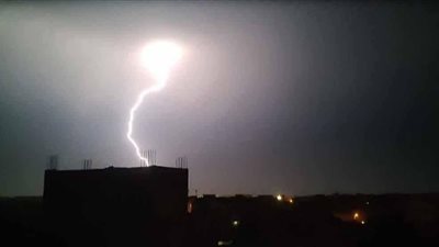 مصرع مزارع صعقًا بالبرق أثناء عمله في أرضه بدمنهور