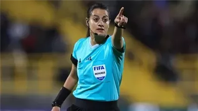 المرأة المصرية في المشهد الكروي العالمي .. ما القصة ؟