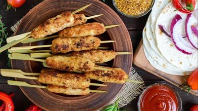 طريقة عمل كباب الدجاج المشوي بالفرن