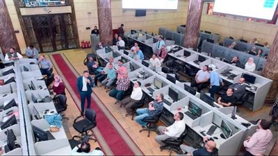 البورصة تواصل تسجيل قمم تاريخية جديد بمنتصف تعاملات اليوم