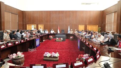 البحر  الأحمر تناقش استعدادات تنفيذ 