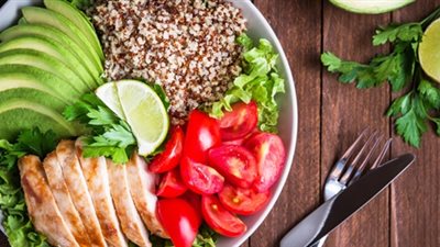 أطباء يحددون أفضل نظام غذائي مضاد للشيخوخة