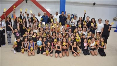 نادي الزمالك يكرم بطلات الجمباز الإيقاعي 