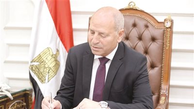 الإطاحة برؤساء الأحياء ثمن النجاح