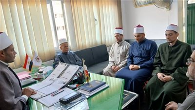 مقابلات اختيار 31 إمامًا وواعظة من المتقدمين بسيناء لمسابقة مرافقة بعثة الحج