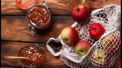 دراسة: تناول التفاح يوميًا يحسن المزاج ويقي من الاكتئاب