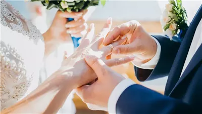 هل يجوز للزوج إلزام زوجته بمنع الحمل؟