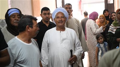 إقبال فى لجان المرشحين ثانى أيام التصويت فى انتخابات مجلس النواب بقنا 