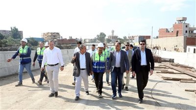 محافظ الشرقية يتفقد كوبري الشبانات بالزقازيق بتكلفة 334 مليون جنيه