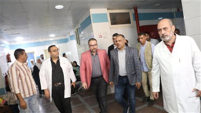 محافظ الشرقية يفاجئ العاملين بمستشفى الزقازيق العام