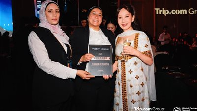 وزارة السياحة والآثار تشارك فى 