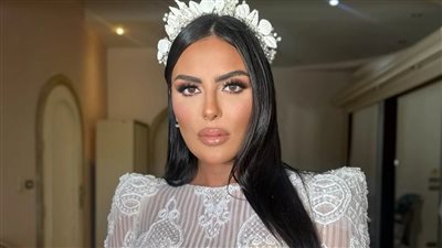 افتتاح مهرجان القاهرة السينمائي.. هاجر الشرنوبي تطل بالذهبي