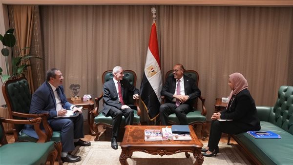 وزير العمل محمد جبران 