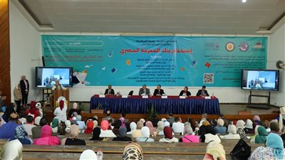 نائب رئيس جامعة الإسكندرية يشهد ورشة عمل بكلية التربية