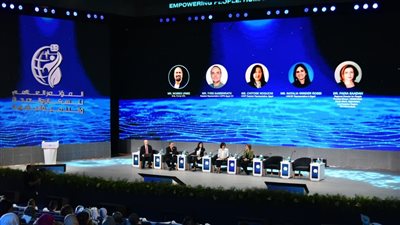 الصحة تنظم جلسة بعنوان «تعزيز الأمن الصحي العالمي من خلال الاستعداد والاستجابة » 