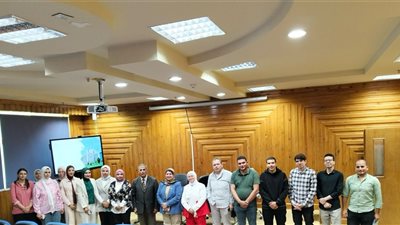 ورشة عمل بمعهد علوم وتكنولوجيا النانو بجامعة كفر الشيخ 