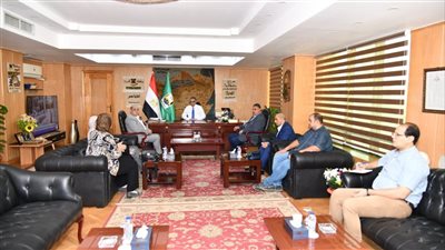 انهيار جزئي بطريق «كفر محفوظ - طامية» بالفيوم 