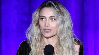 ابنة مايكل جاكسون تكشف أزمتها مع تعليقات المتابعين على إنستجرام