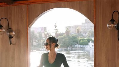 إطلالة ناعمة لبسمة بوسيل 