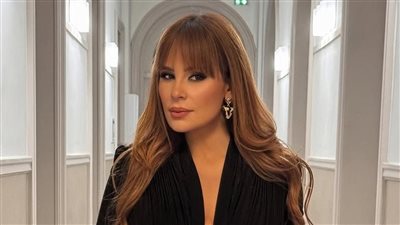 كارول سماحة تطل بالأسود المزين