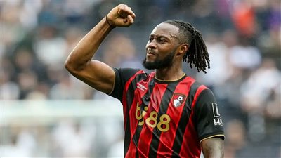 مانشستر سيتي يتحرك لضم سيمينيو في الانتقالات الشتوية