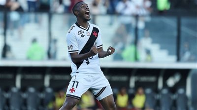 برشلونة يستعد لضم موهبة فاسكو دا جاما البرازيلي 