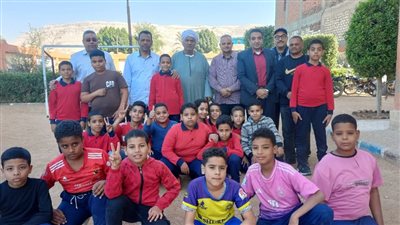 مدير تعليم أبوتشت ورئيس أمناء المحافظة يشهدان استعداد المدارس للتقييم الدولي