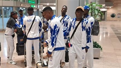 بعثة ريفرز النيجيري تصل القاهرة لمواجهة بيراميدز 