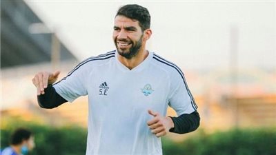 زكي عبد الفتاح: شريف إكرامي تواصل معي للانتقال إلى الدوري الأمريكي ونصحته بالبقاء في الأهلي