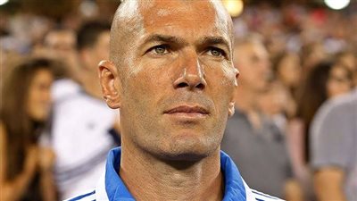 زيدان… من أسطورة الملاعب إلى حلم مقعد الديوك