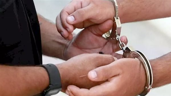 ضبط المتهم بالتعدى على طاالب بالسب في القاهرة