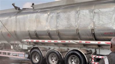 كارثة  بالعامرية: تسرب 29 ألف لتر بنزين بعد حادث تصادم على كوبري الإسكندرية الصحراوي