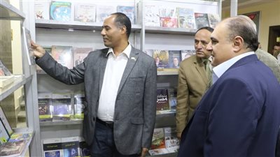 «هيئة الكتاب» تفتتح منفذ بيع جديد بالعريش 